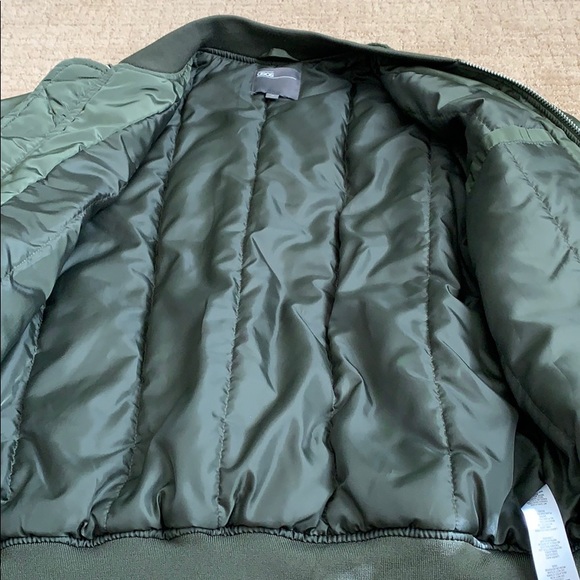 Medium bomb jacket from ( ASOS) - Picture 3 of 4